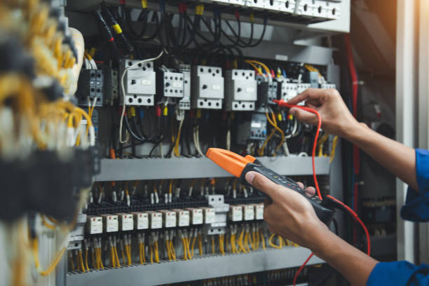 Best Circuit Breaker Repair  in Waterman, IL